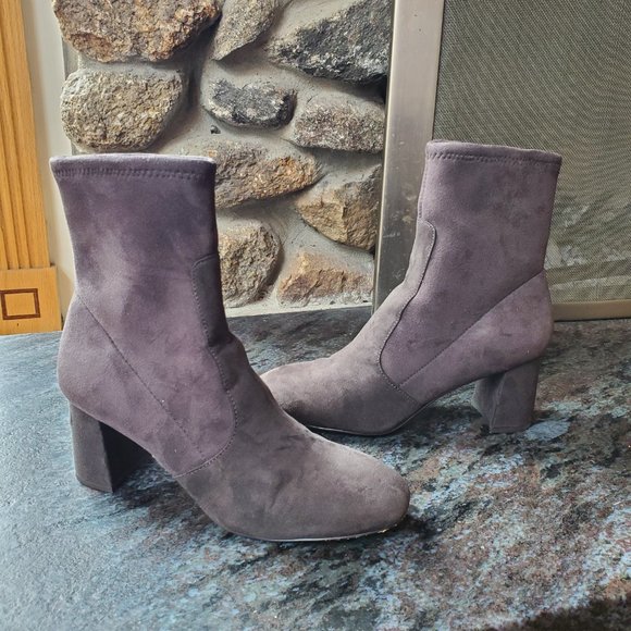 Ann Taylor Brown Micro Suede Stretch Booties Size 8.5M - Picture 9 of 16